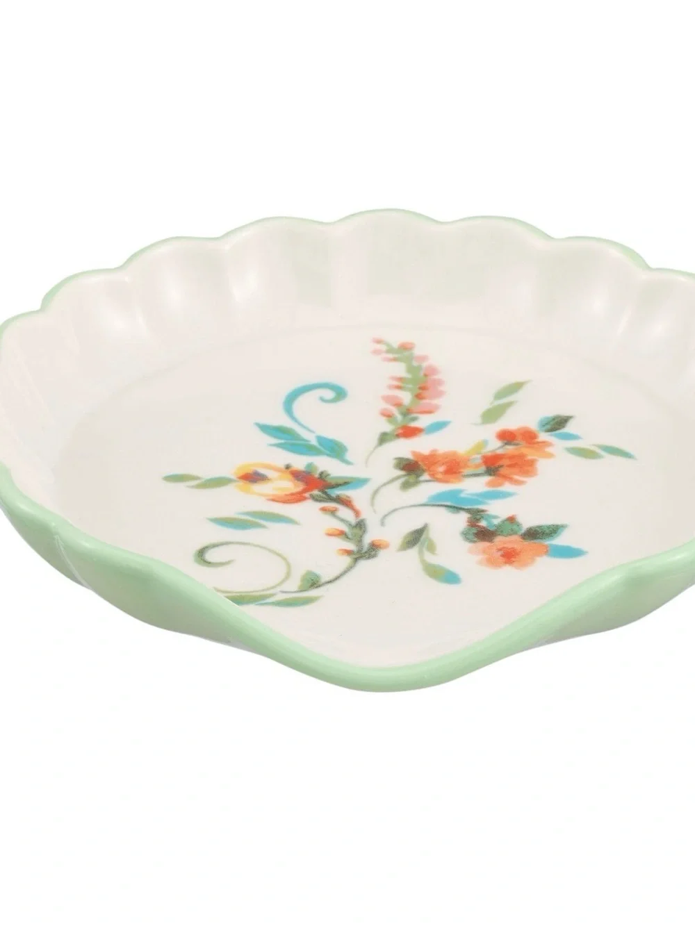 The Pioneer Woman scalloped ceramic